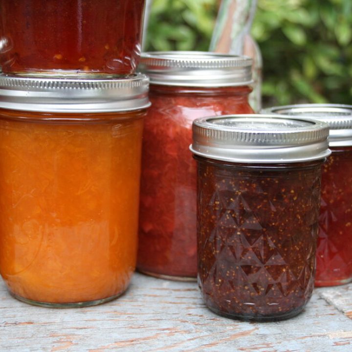 jars+of+preserves2